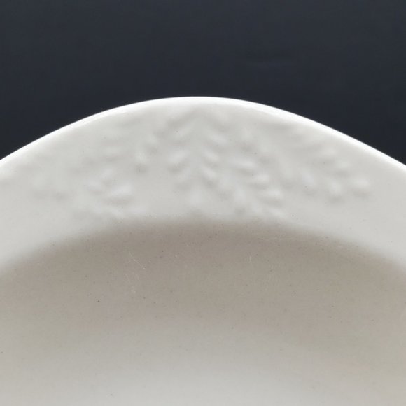 Oneida Casual Settings Retro Leaves White Small Square Dessert Bowls - Picture 5 of 7